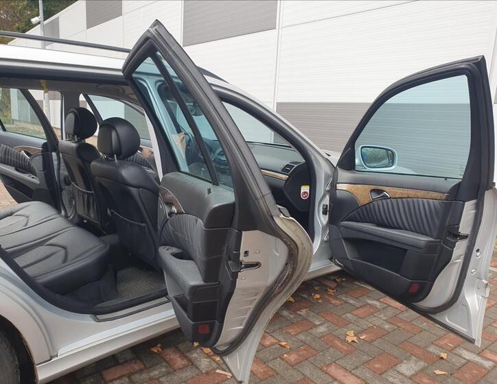 Mercedes-Benz Třídy E 21
