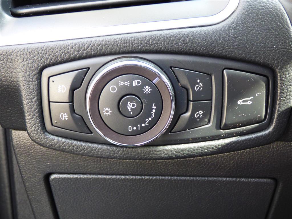 Ford S-MAX 14