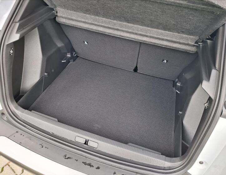 Peugeot 2008 5