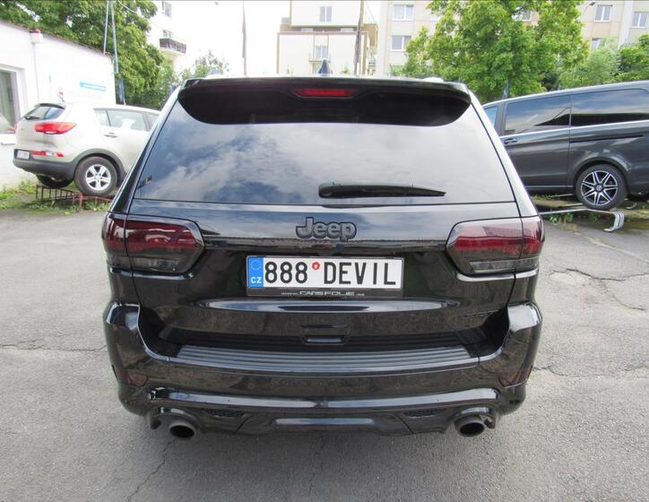 Jeep Grand Cherokee 5