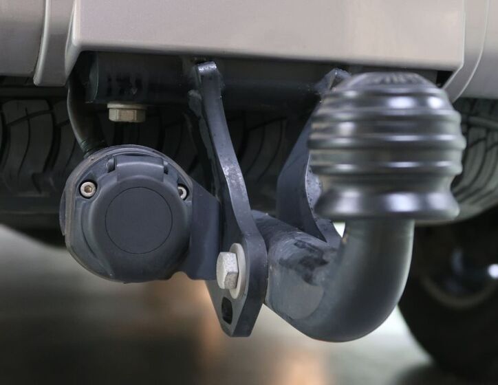 Toyota Land Cruiser 36