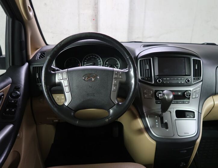 Hyundai H 1 18