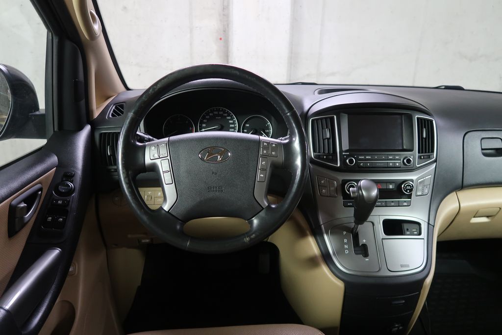 Hyundai H 1