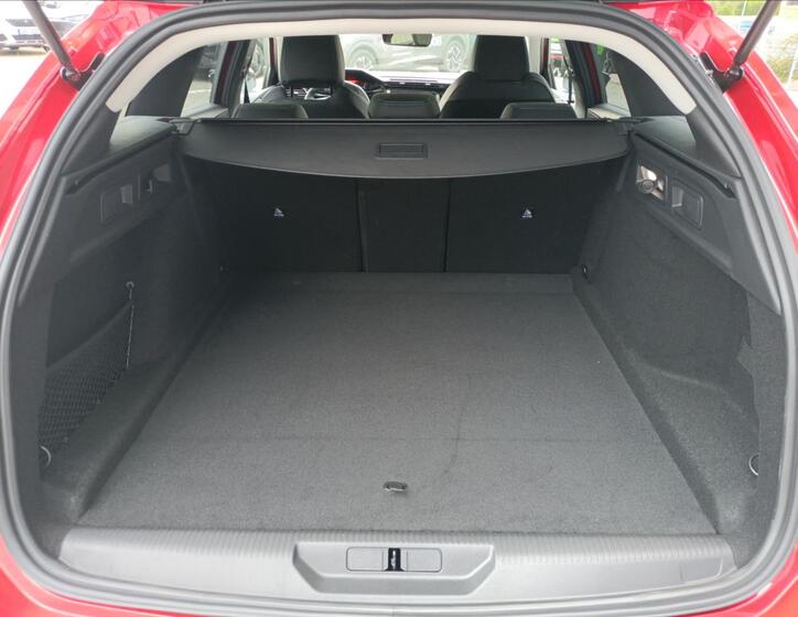 Peugeot 308 6