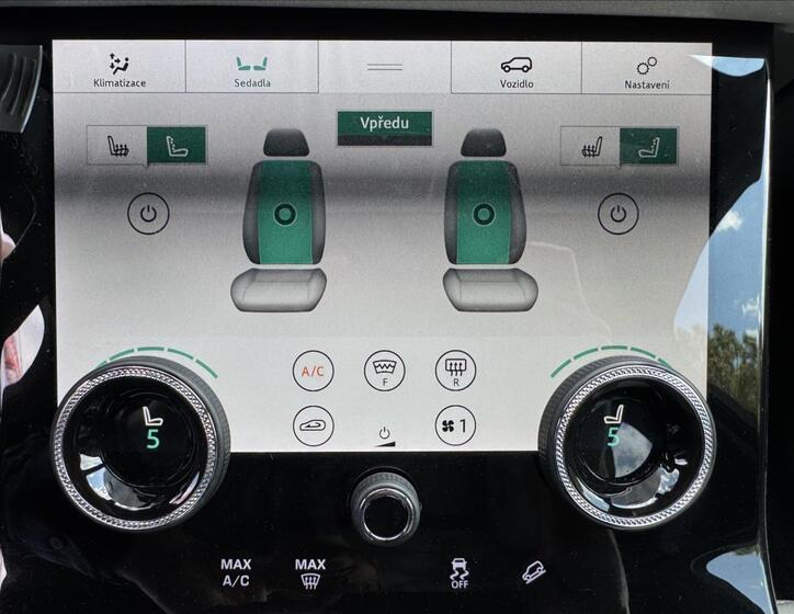 Land Rover Range Rover Velar 42