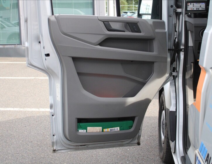 Volkswagen Crafter 16