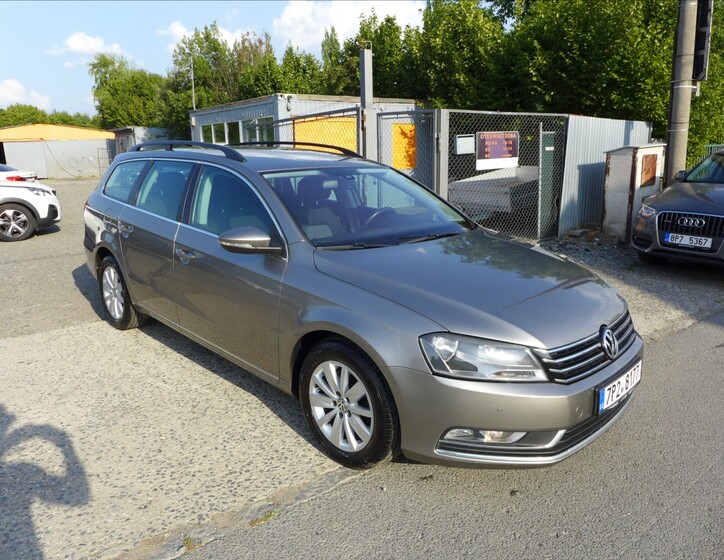Volkswagen Passat 4