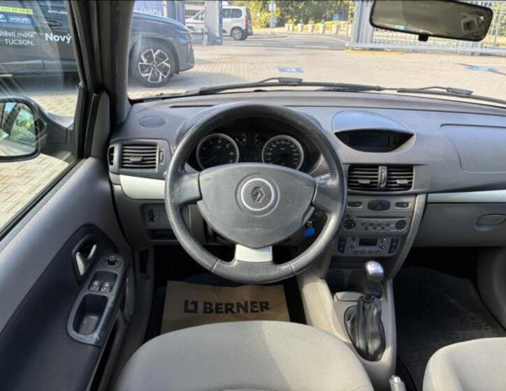 Renault Thalia 15