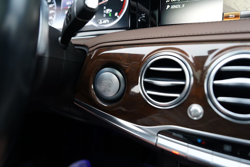 Mercedes-Benz Třídy S