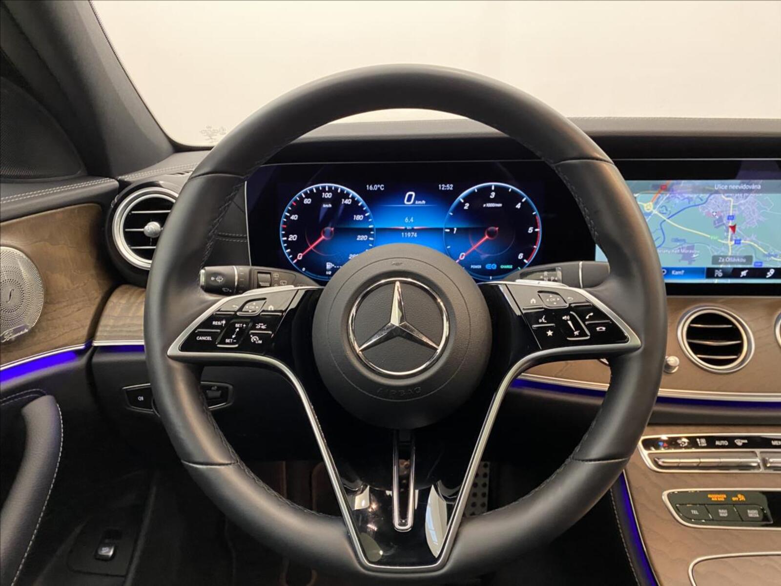 Mercedes-Benz Třídy E 10