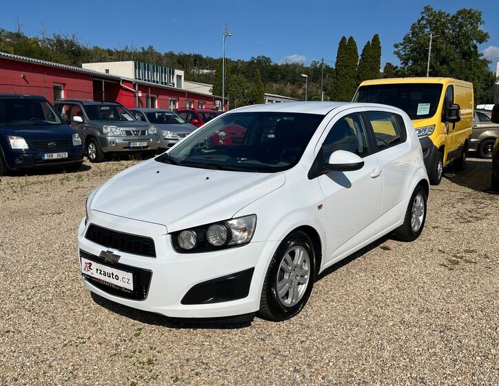 Chevrolet Aveo 1