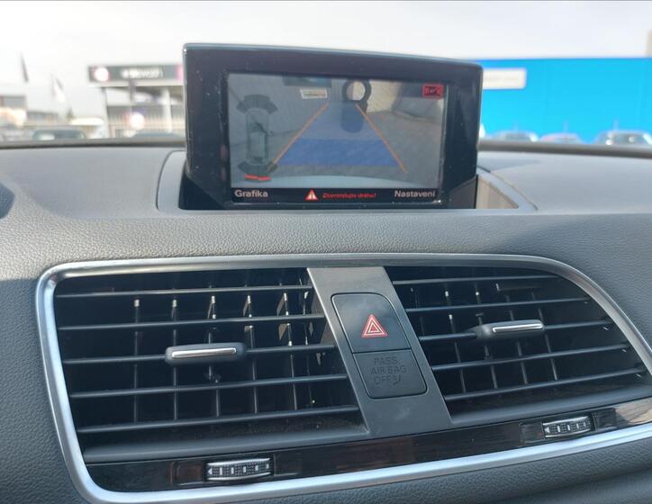 Audi Q3 28