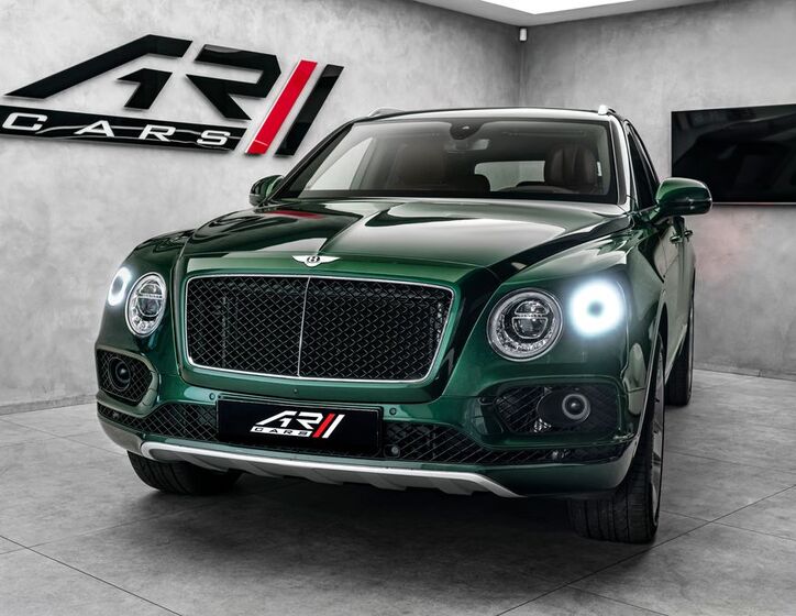 Bentley Bentayga 3