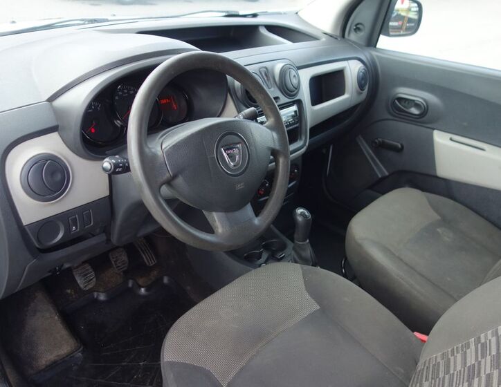 Dacia Dokker 9
