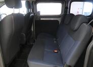 Nissan NV200 14