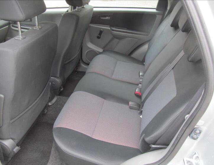 Suzuki SX4 14