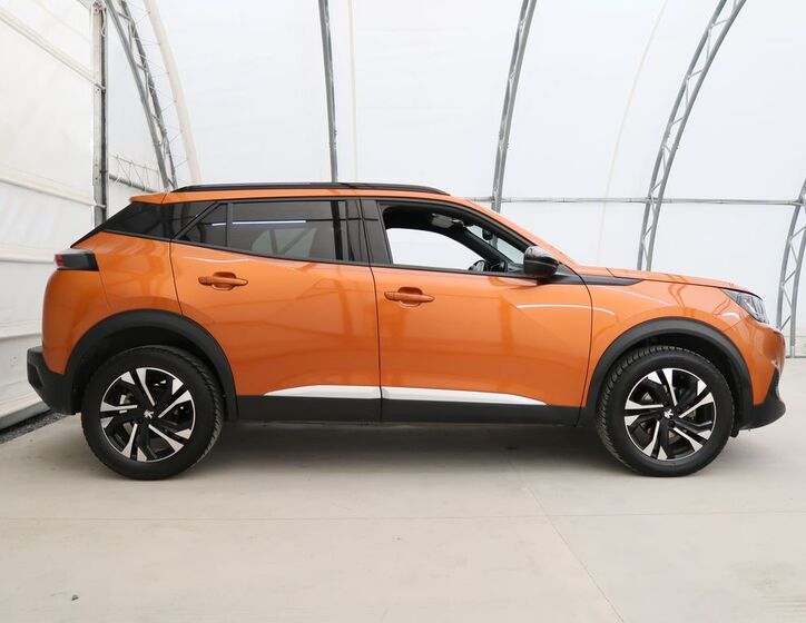 Peugeot 2008 5
