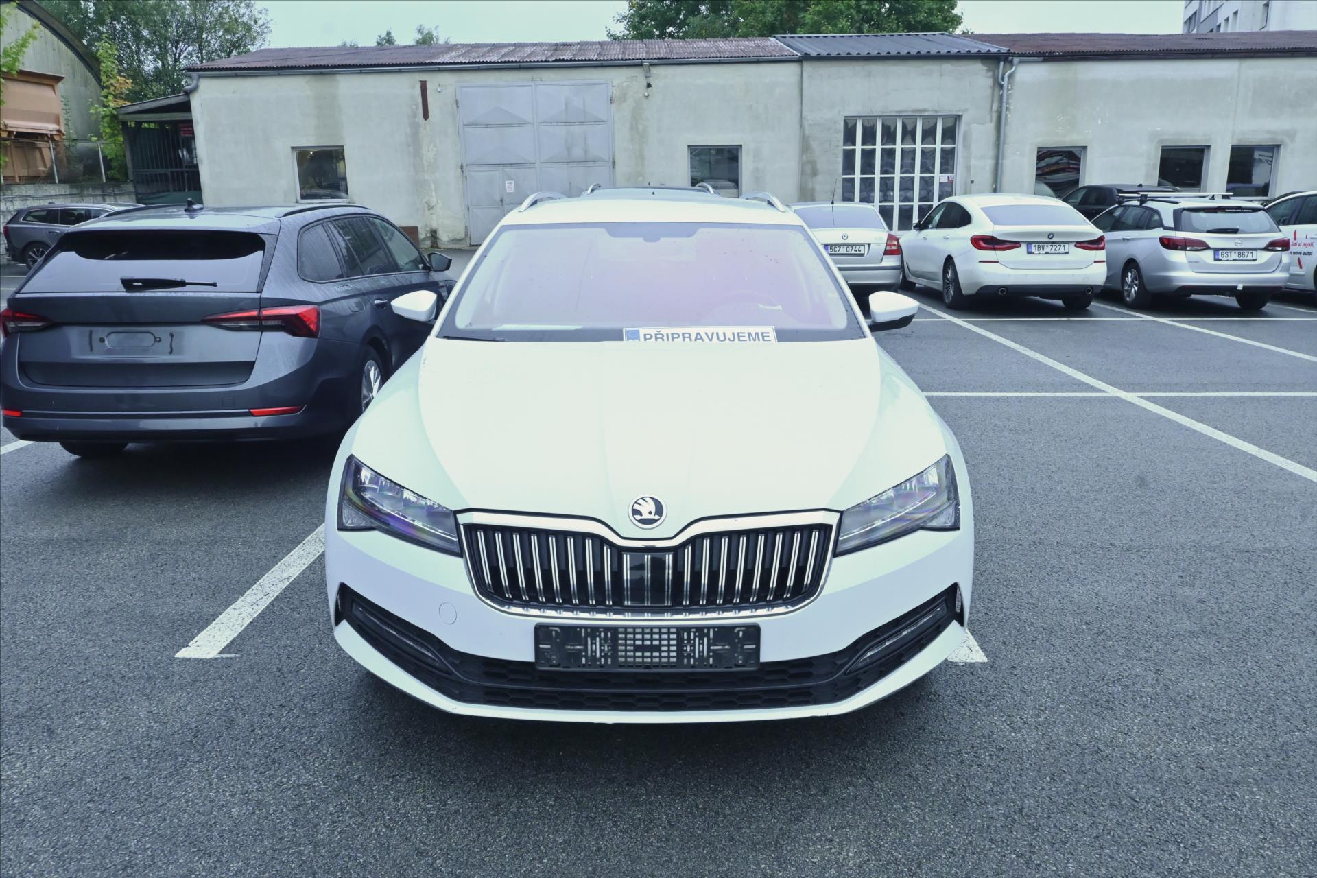 Škoda Superb