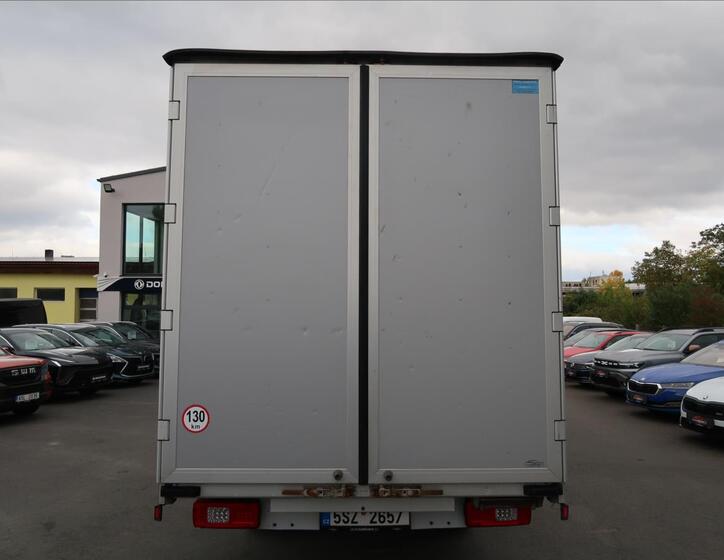 Mercedes-Benz Sprinter 8