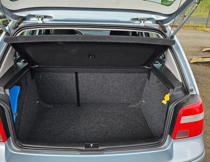 Volkswagen Golf 17