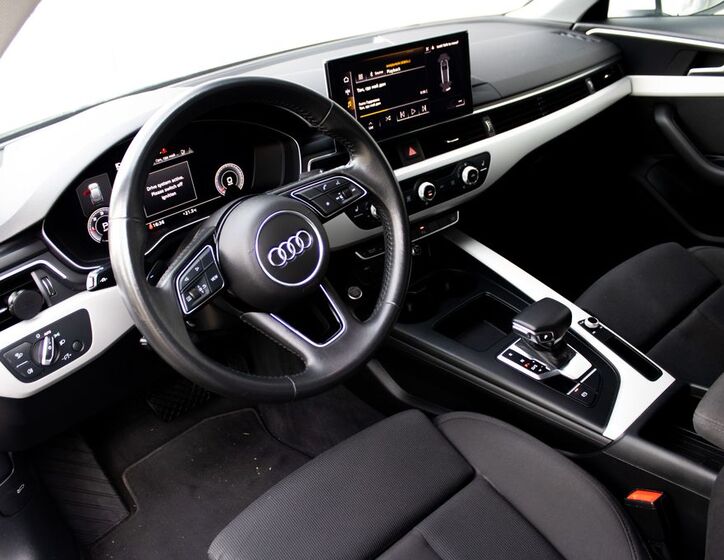 Audi A4 10