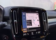 Volvo XC40 25