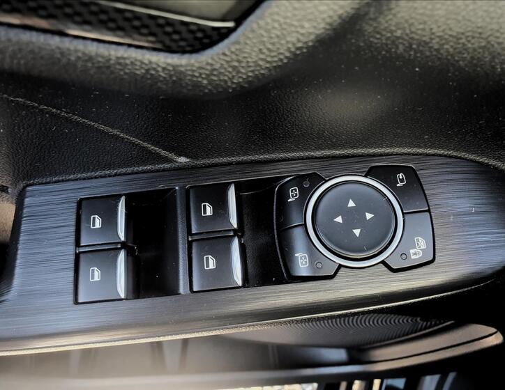 Ford Kuga 38