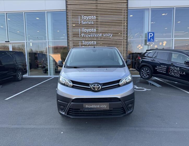 Toyota ProAce 4