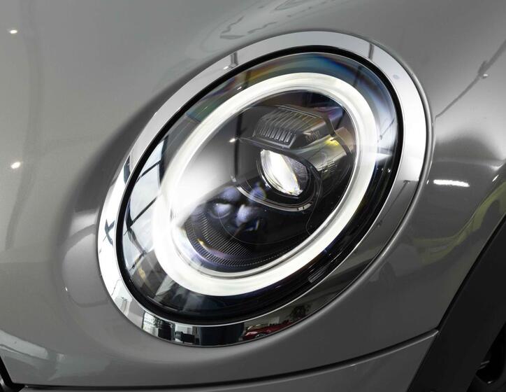 Mini Cooper 8