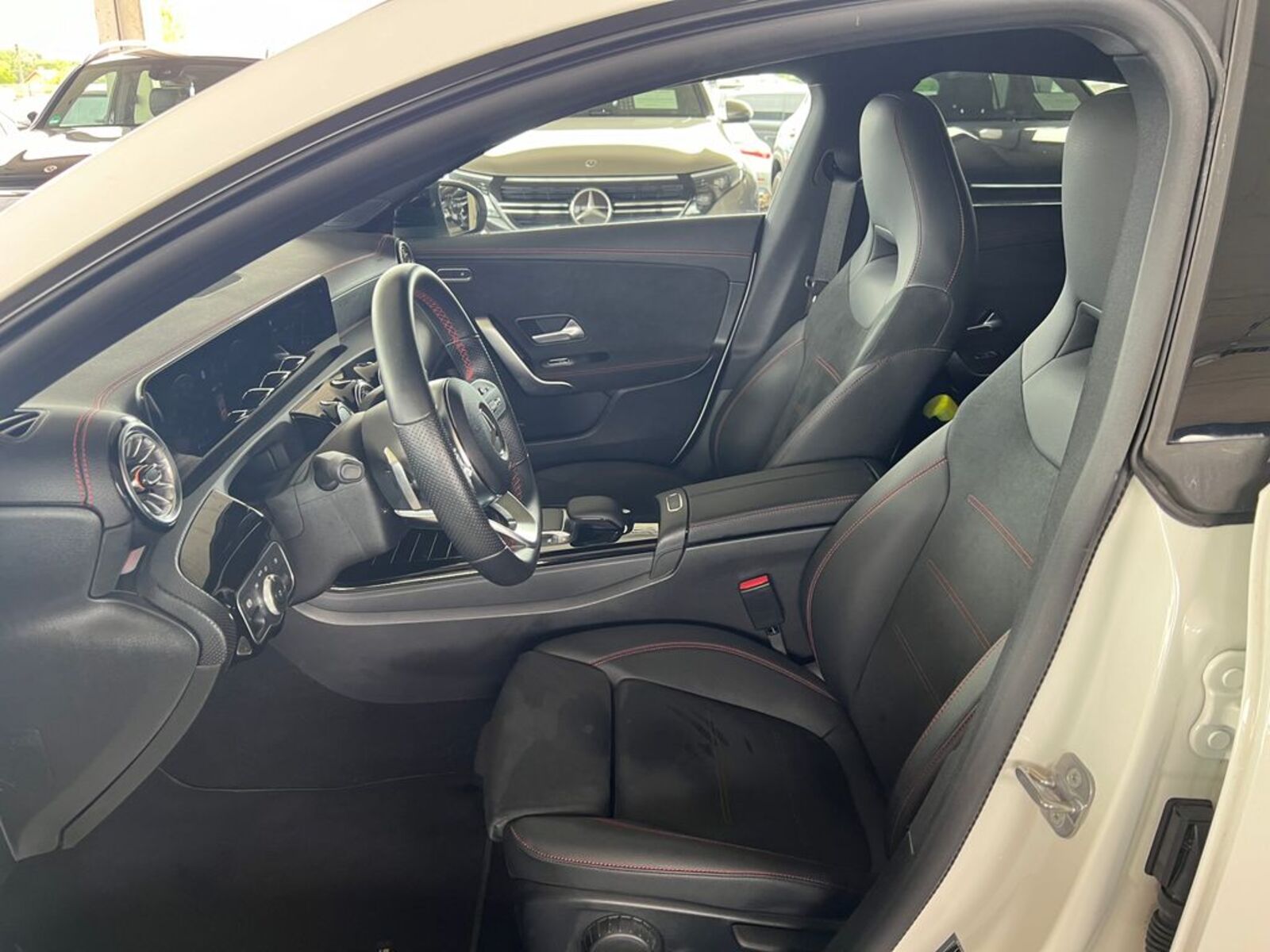 Mercedes-Benz CLA 10