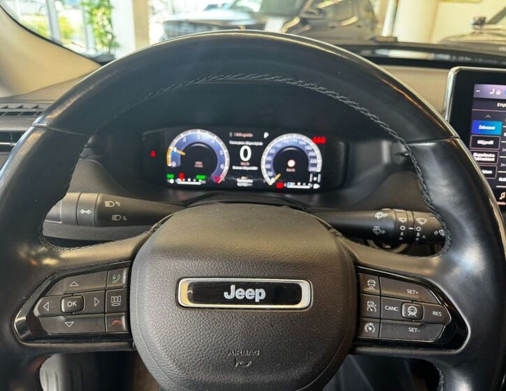 Jeep Compass 13