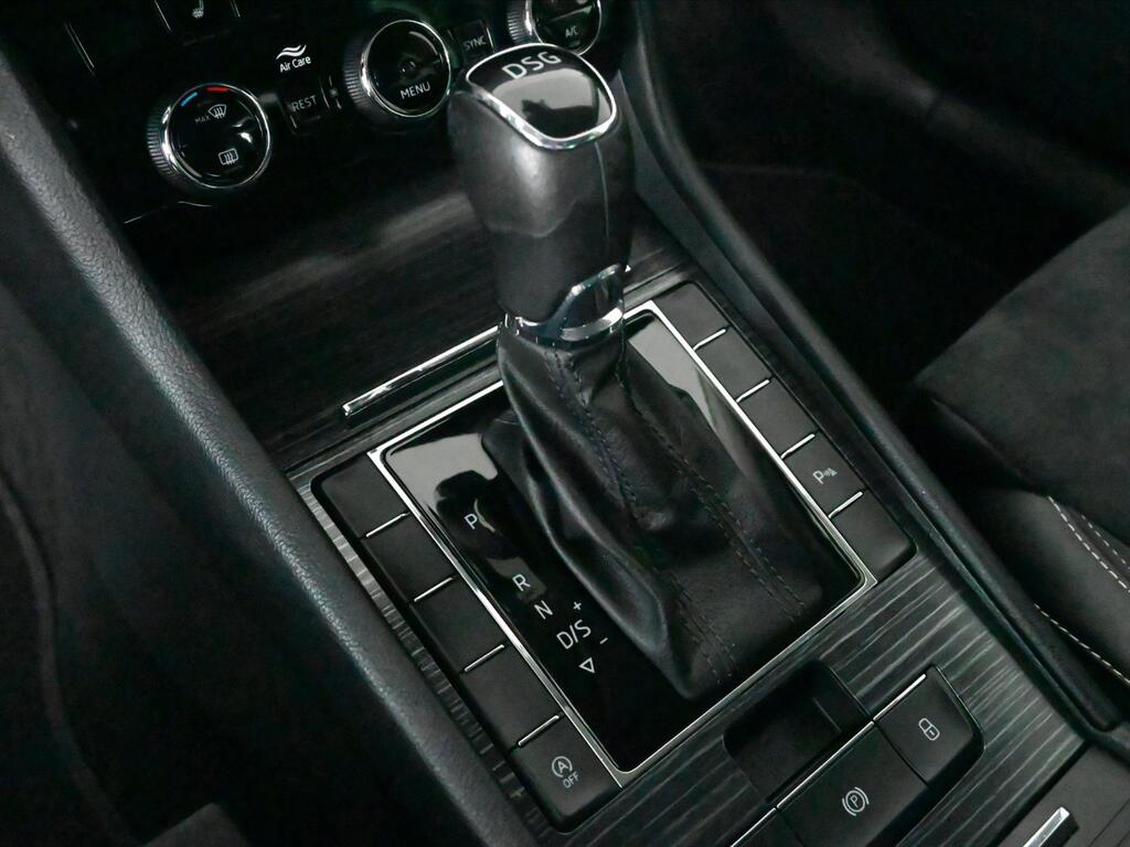Škoda Superb 14