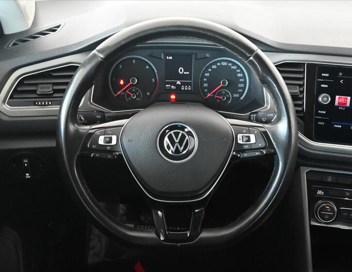 Volkswagen T-Roc 16