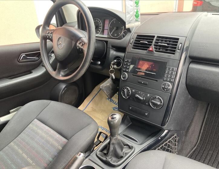 Mercedes-Benz Třídy A 16