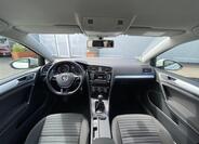 Volkswagen Golf 13