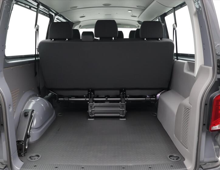 Volkswagen Transporter 10