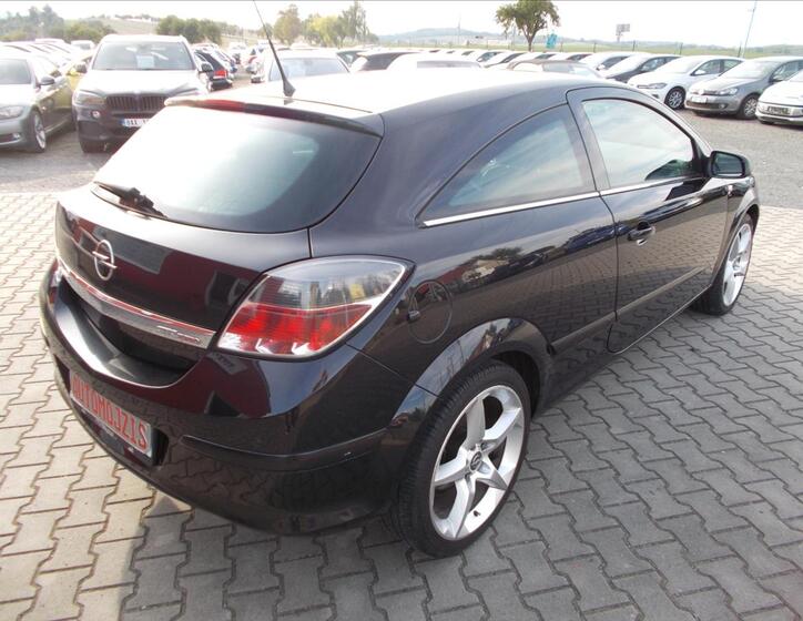 Opel Astra 11