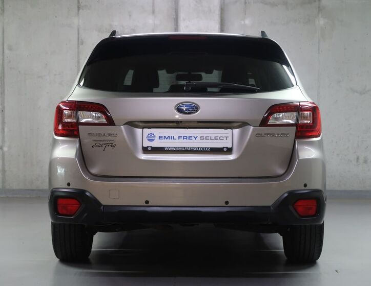 Subaru Outback 6
