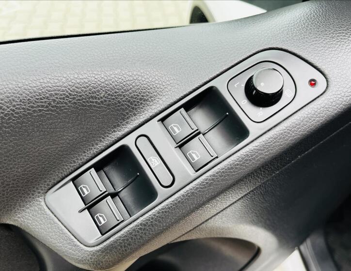 Volkswagen Tiguan 16