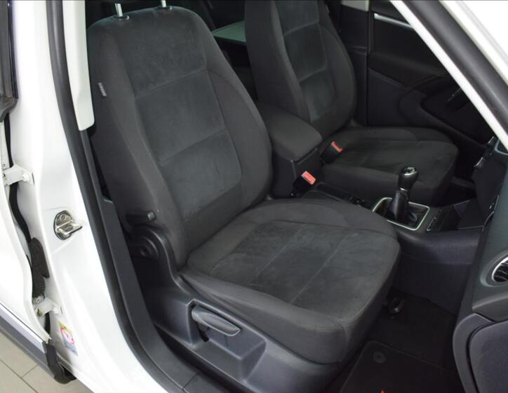 Volkswagen Tiguan 16