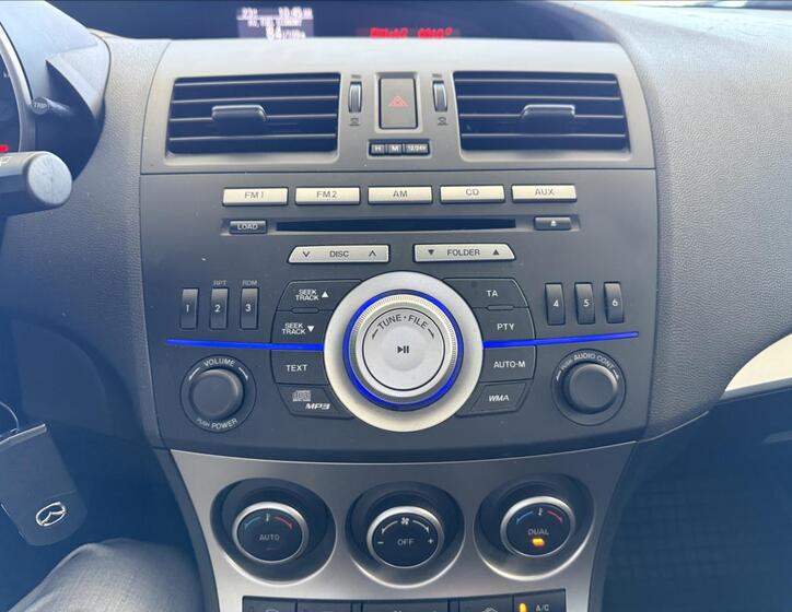 Mazda 3 16