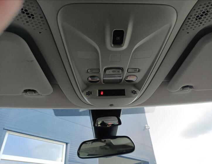 Peugeot Rifter 21