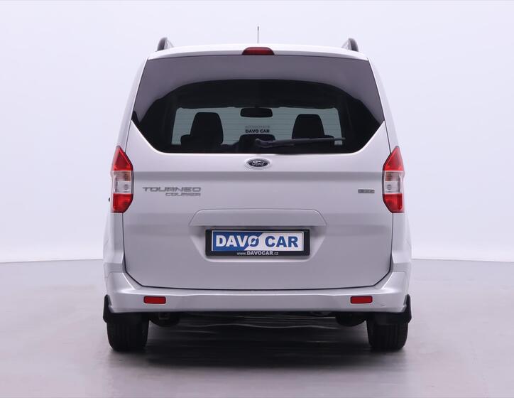 Ford Tourneo Courier 6