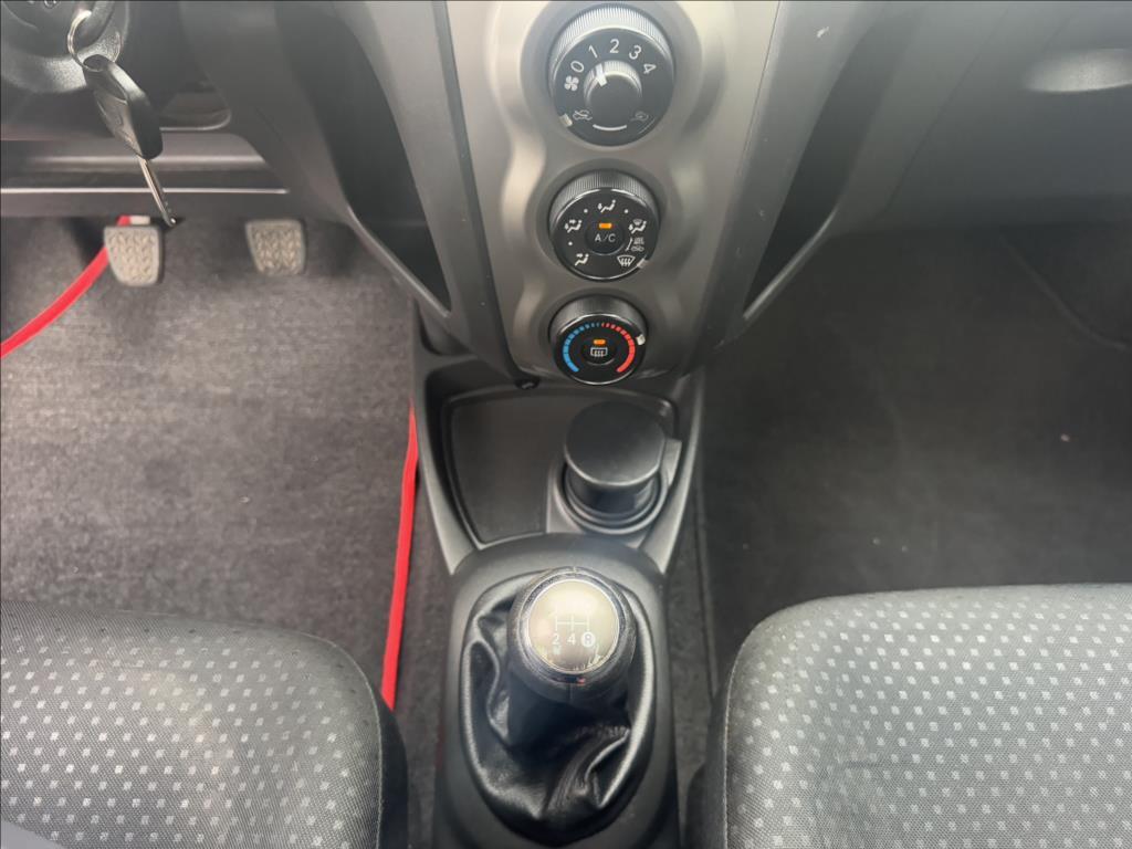 Toyota Yaris 35