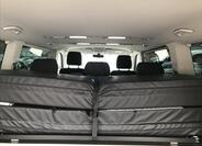 Volkswagen Caravelle 12