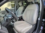 Hyundai IONIQ 14