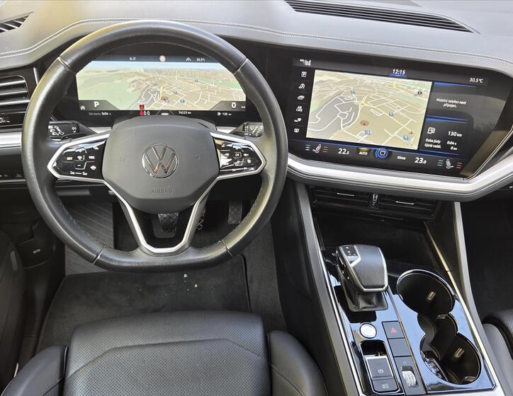 Volkswagen Touareg 12