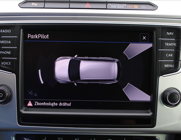 Volkswagen Passat 17