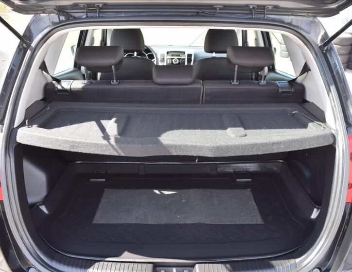 KIA Venga 21