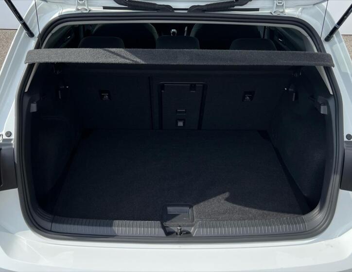 Volkswagen Golf 14